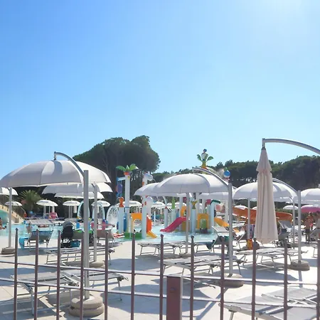India * Lignano Sabbiadoro